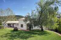 Vale Fuzeiros Nature Guest House