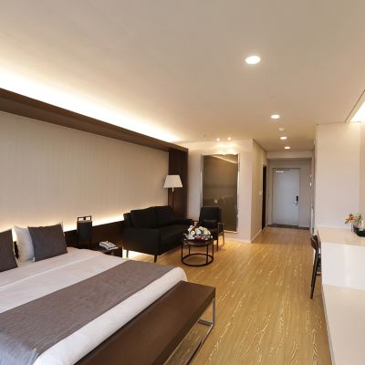 Deluxe Super Double The Qube Resort Promo Code