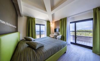 Hotel Ideal - Housity
