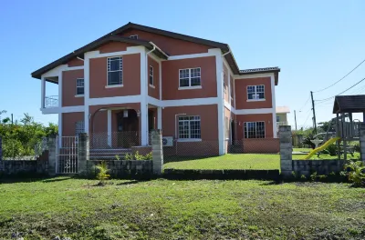 GM Suites Bed & Breakfast Hotels in 