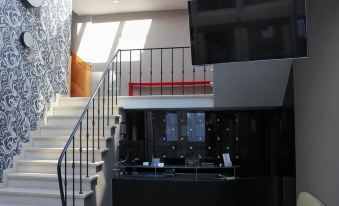 Banks Hotel - Housity