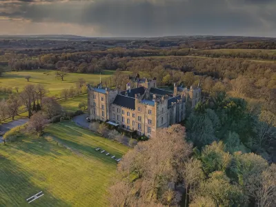 Lumley Castle Hotel Hotel di 
