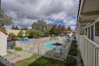 Super 8 by Wyndham Petaluma