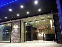 Kiwi Express Hotel (Taichung Station Branch II) Hotel di 