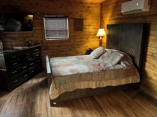 The Ponderosa Guesthouse