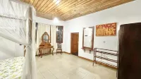 Pearl House