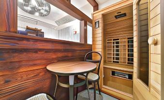 Hotel February Tongyeong Jukrim - Housity