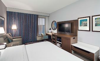 Hampton Inn Louisville-Northeast