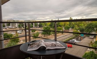 Ibis Styles Toulouse Blagnac Aéroport - Housity