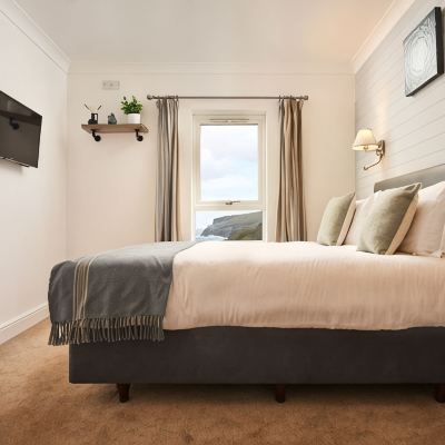 Cosy Double Room Port William Inn Promo Code