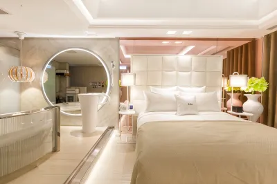 Six Star Motel Taoyuan Ξενοδοχεία στην πόλη 