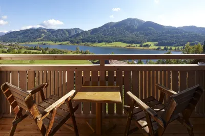Kolbitsch am Weissensee ein Seeblick der verzaubert Hotels in 