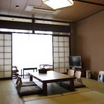 Japanese-Style Room-Smoking