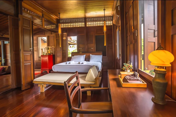Baan Waree