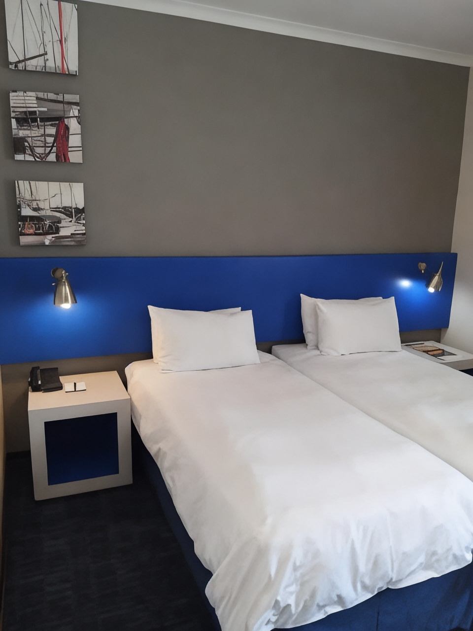 高级房， 2 张单人床