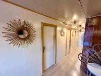 L Casa
