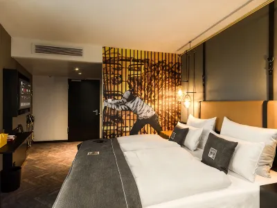 ฮอลิเดย์ อินน์ - เดอะ นิว, คอบเบิลส์ เอสเซน บาย IHG โรงแรมใน
