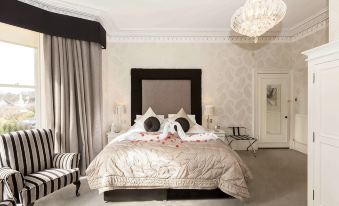 The Abbotsford - Housity
