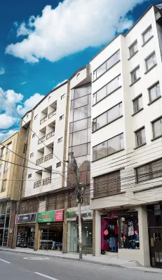 Hotel Santa Isabel 2 Hotels in 
