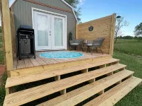 Star glazing Tiny house off grid peaceful Stone Mountain State Park and Fire pit Ξενοδοχεία στην πόλη Traphill