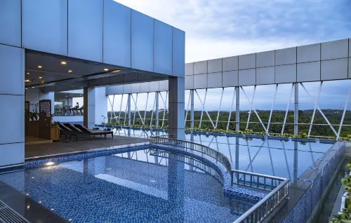Kpm Tripenta Hotel