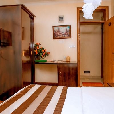 Deluxe Double Room With Balcony And City View Snow Hotel Promo Code