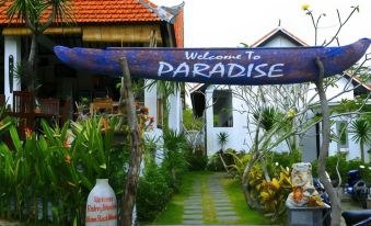 Padang Padang Breeze