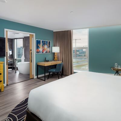 Signature Suite Versante Hotel Promo Code