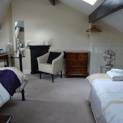 Triple Room Ensuite Ascot House Promo Code