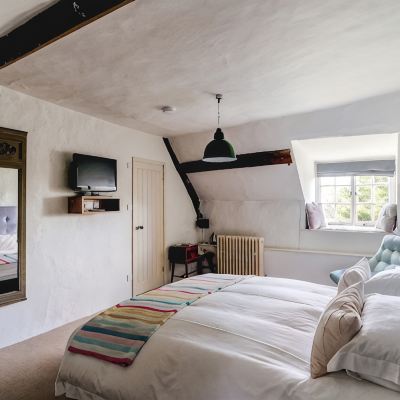 Deluxe Double Room, 1 King Bed (Avalon) Weeke Barton Promo Code