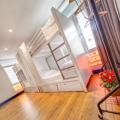 Private 4 Bed Room - Ensuite Generator Barcelona Promo Code