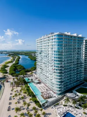 SLS Cancun Hotel & Residences Отели в г. 