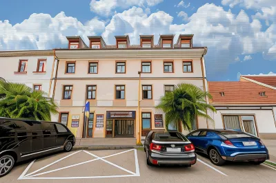 Hotel MAXPLAZA Ξενοδοχεία στην πόλη 
