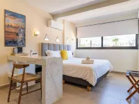 Colmena Marina Cabos