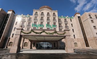 Eighty Eight Deluxe Hotel & Spa - Housity