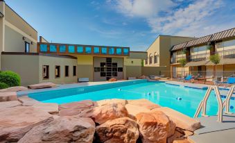 Western Inn and Suites - Housity