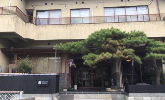 Yuzu Hotel Senrien