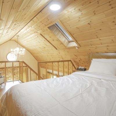 Freesia (with A Dog) 정온펜션 쿠폰