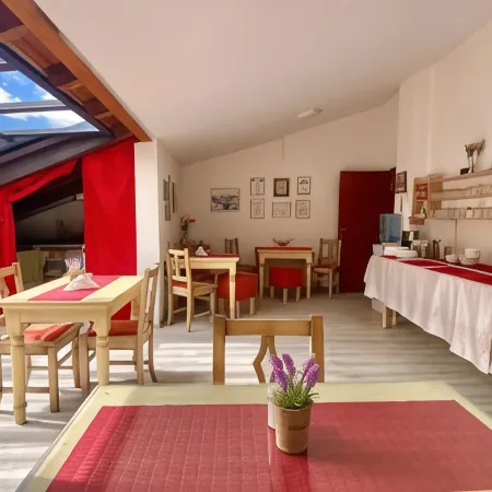 "VILLA DENY" Boutique Hotel - Included "FREE PARKING"