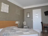 Hotel Regina Hotels in Sete