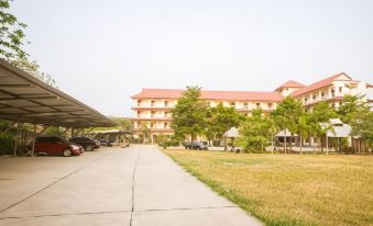A.P. Garden Hotel - Housity