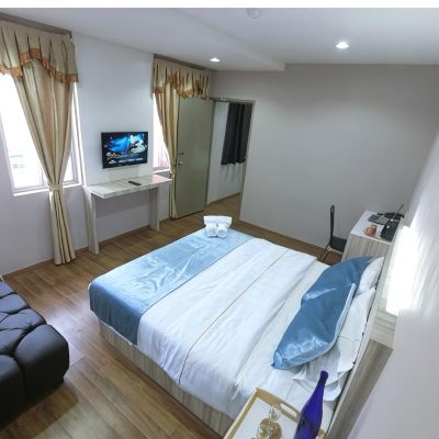 Premier Suite Royale Hotel Promo Code