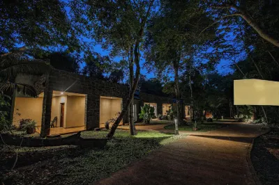 Yvy Hotel de Selva Hotels in 