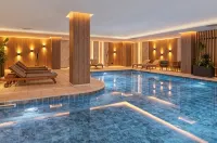 St George Beach Hotel & Spa Resort
