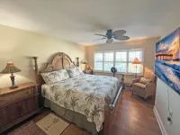 Crescent Beach I-14 Four Winds Condo Hotels in Crescent Beach