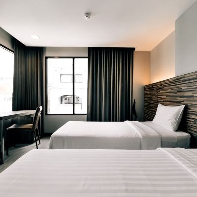 Deluxe Triple Room Non smoking Spenza Hotel Promo Code