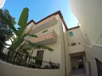 Just 80 Meters from the Sea, Best Area of Alghero, 3 Bedrooms+Private Parking+AC