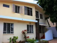 Le Cactus Guesthouse