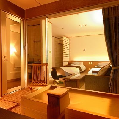 Universal Twin Room with Private Open-Air Bath