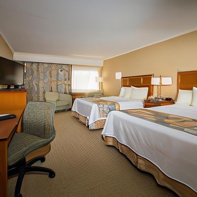 2 Queen Beds Premium Room Main Building